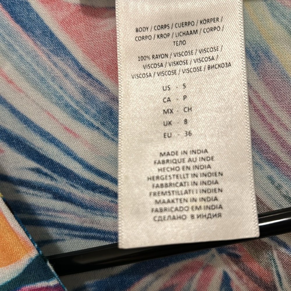 La Blanca Tropical Print Swim Coverup - Picture 6 of 9